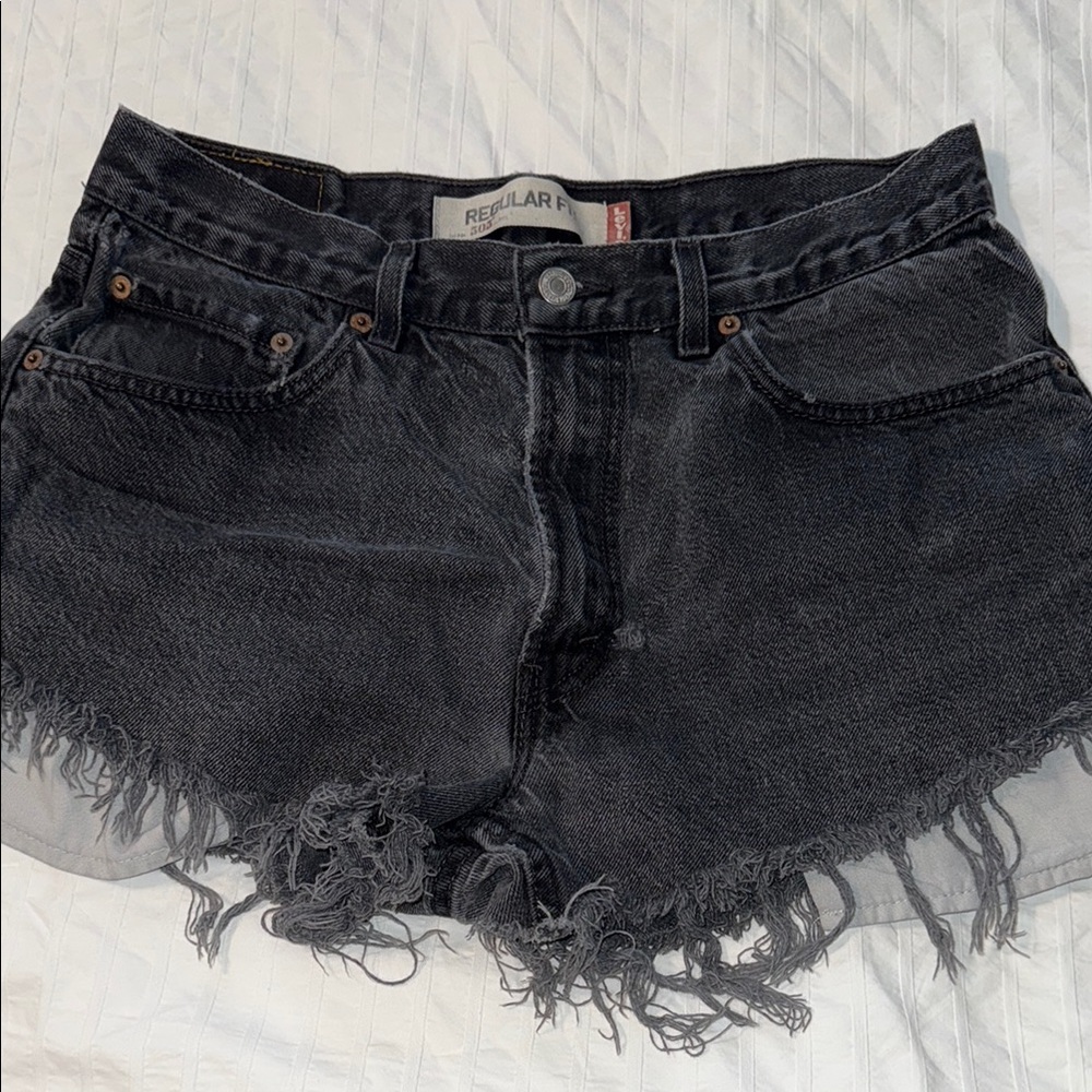 Levi's cut off  505 regular fit Women's Black Denim Shorts